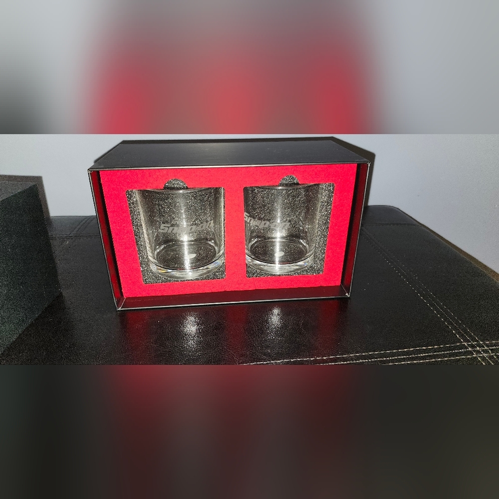 Elegant Glass Tumbler Set with Red Accents(free With Orders Of 100+)